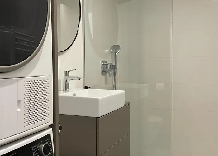 Parkside Designer Duplex Free Parking * ليوبليانا